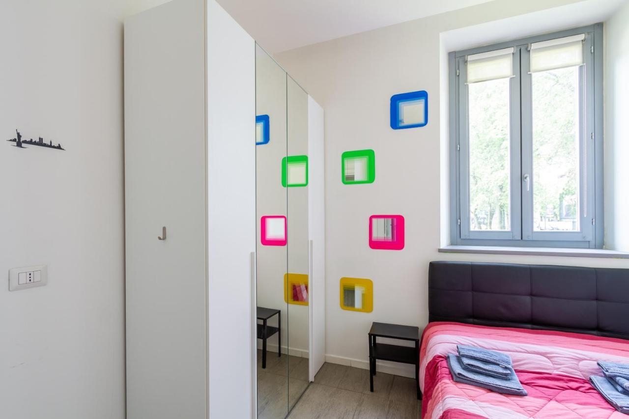 Lux Apartment Milano Metro M2 エクステリア 写真