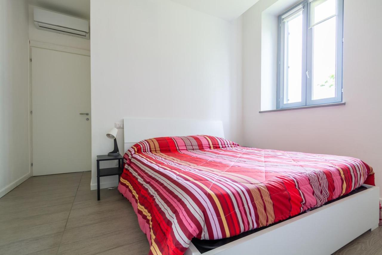 Lux Apartment Milano Metro M2 エクステリア 写真