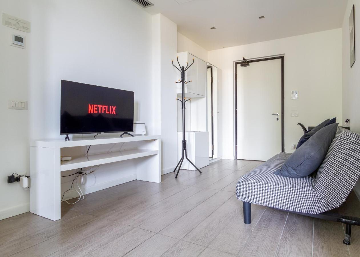 Lux Apartment Milano Metro M2 エクステリア 写真
